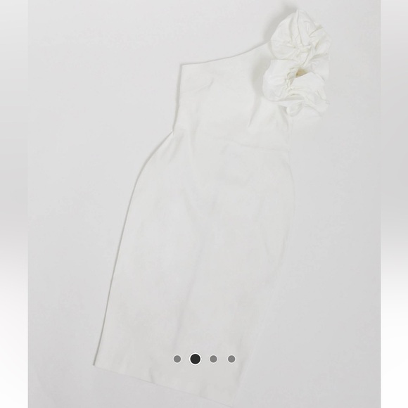 Vesper White One Shoulder ruffle detail Midi Dress Women’s US size 2 - Picture 2 of 9